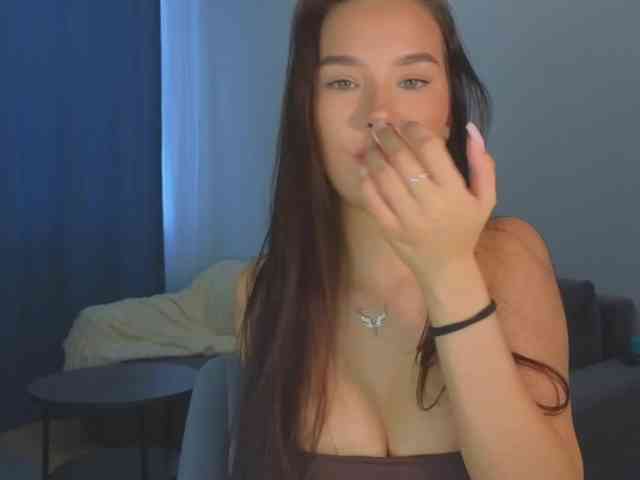 EmiliDrooll EmiliDrooll