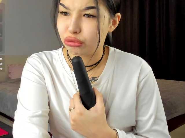 m1sss1nful's BongaCams show and profile