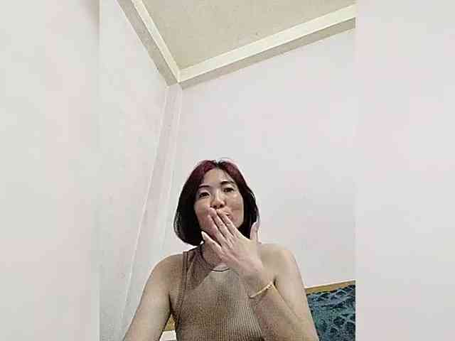 linka99 Live Webcam on BongaCams