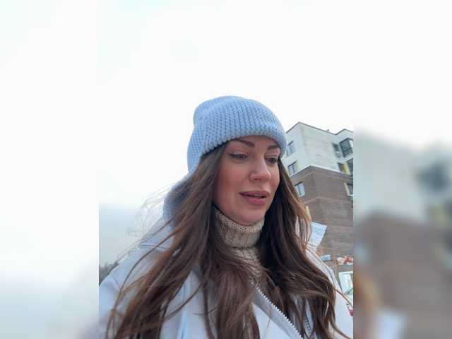 TheBESTorNOTHING's BongaCams show and profile