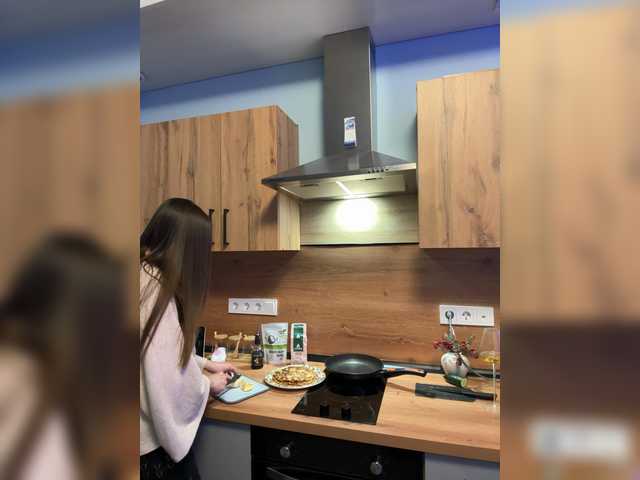 TheBESTorNOTHING's BongaCams show and profile