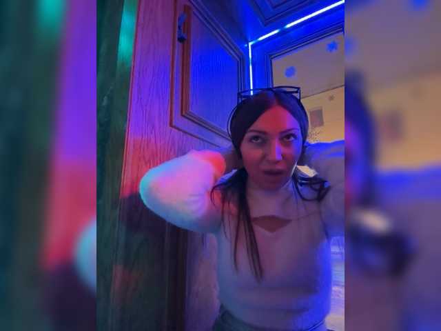 TheBESTorNOTHING's BongaCams show and profile