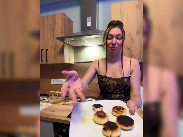 TheBESTorNOTHING's BongaCams show and profile