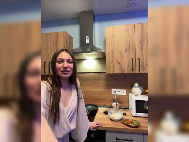 TheBESTorNOTHING's BongaCams show and profile