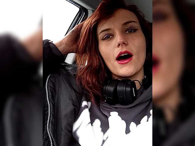 ICYEMA's BongaCams show and profile