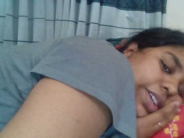 rixena's BongaCams show and profile