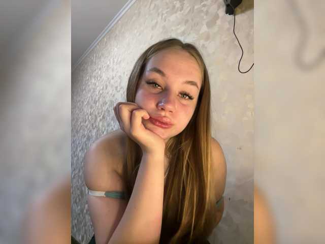 VeraNight – webcam model profile photo