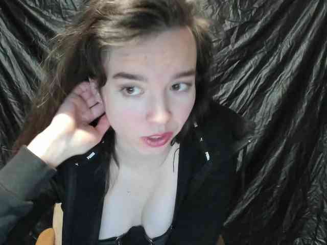 Switchezzz Live Webcam on BongaCams