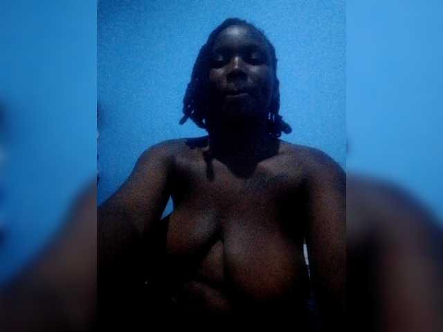 Pimp-scarlet's BongaCams show and profile