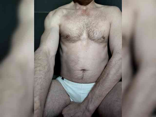 Mikael84 Live Webcam on BongaCams