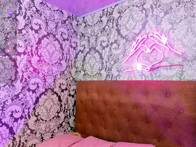 KAMERON-TAY KAMERON-TAY