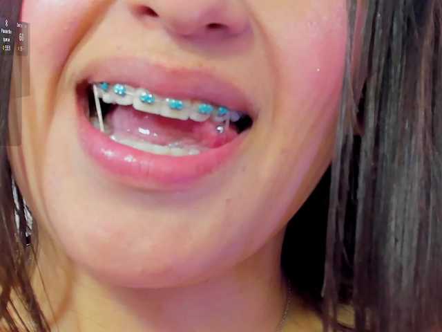 sharlot-tay's BongaCams show and profile