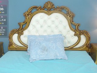 ArianaRouge Porn Show