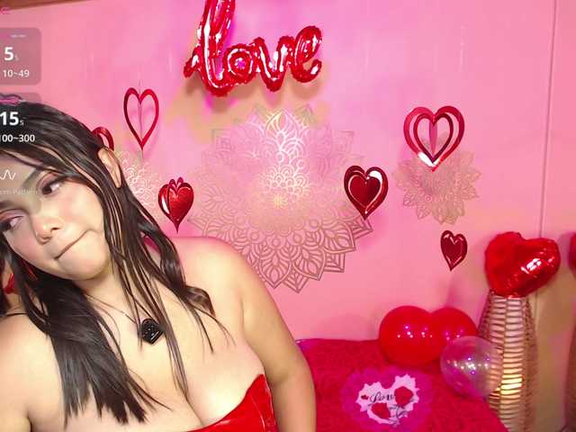 ArianaRouge's BongaCams show and profile