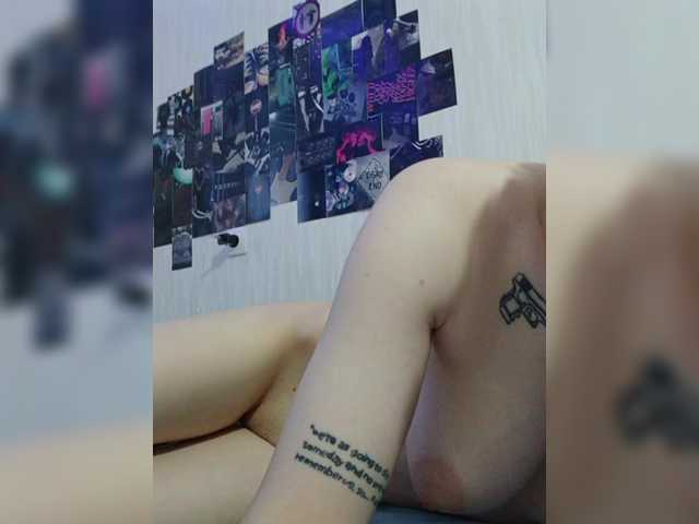 DENISA2-1's BongaCams show and profile