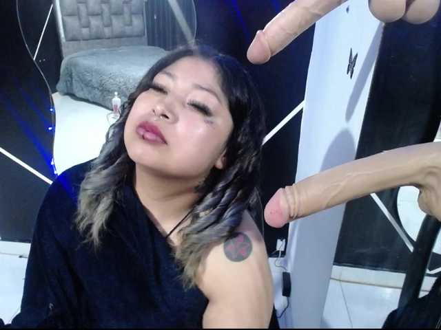 hikonojan's BongaCams show and profile