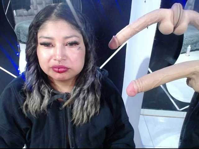 hikonojan's BongaCams show and profile