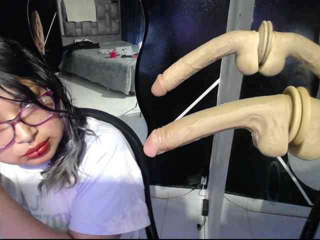 hikonojan Live Webcam on BongaCams