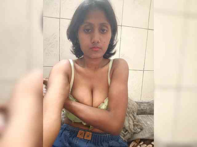 Desiprincessagaya webcam