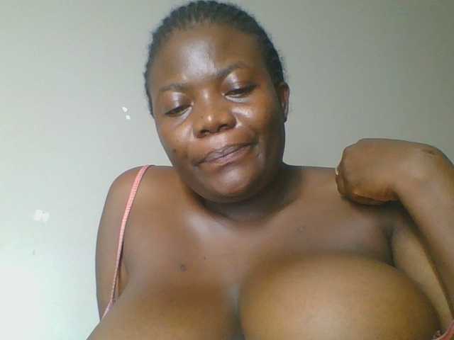 Babyboobs2's BongaCams show and profile