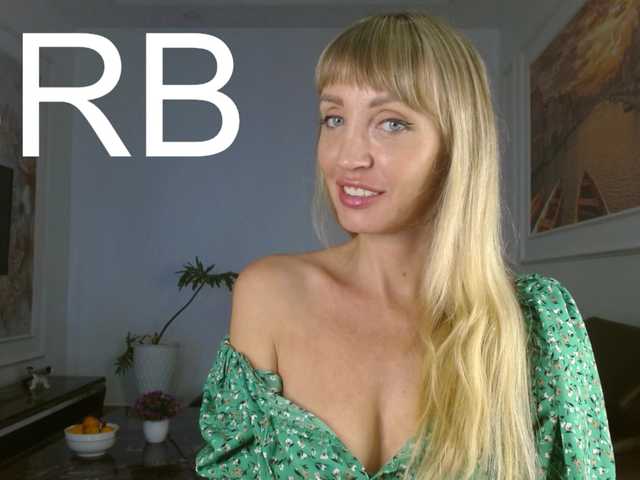 Helen-bb's BongaCams show and profile