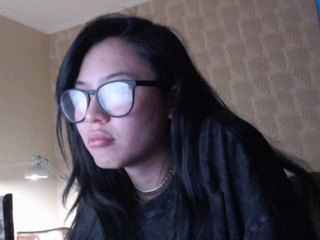 Sweet-kimchi's BongaCams show and profile