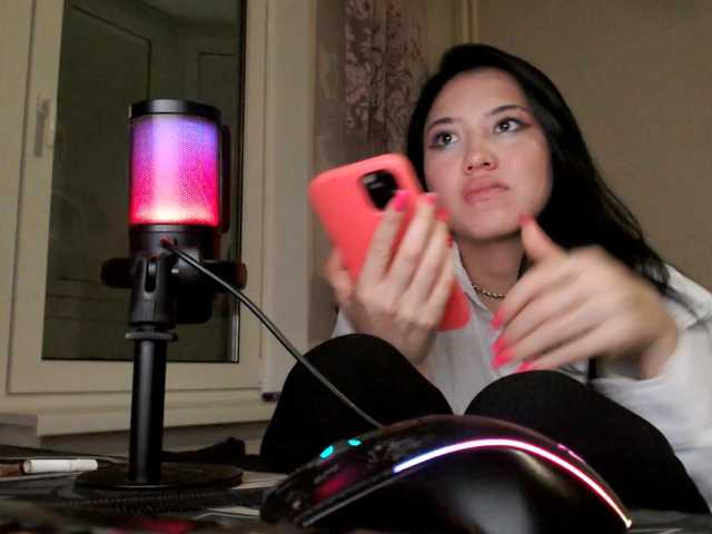 Sweet-kimchi's BongaCams show and profile