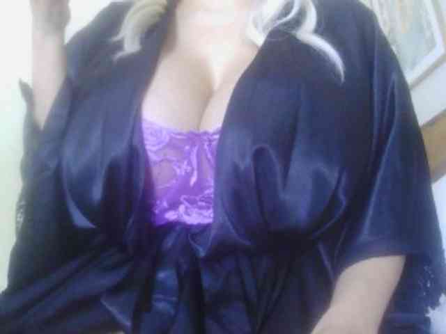 amberalena webcam