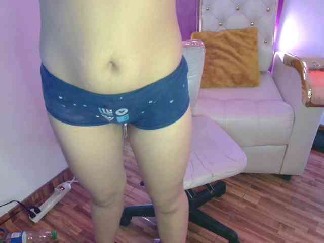 Ashley-Stone Ashley-Stone