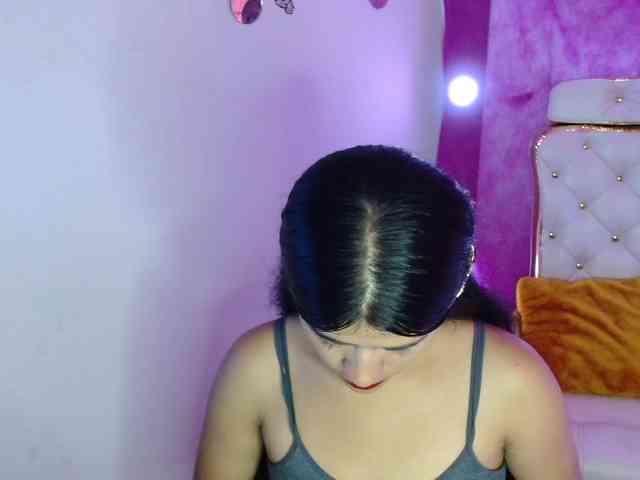 Ashley-Stone Ashley-Stone