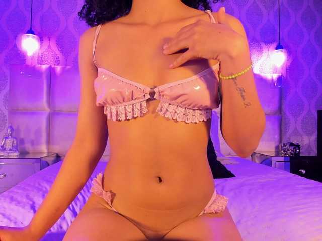 KendallWiings's BongaCams show and profile