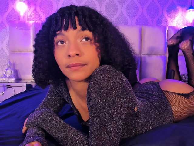 KendallWiings's BongaCams show and profile