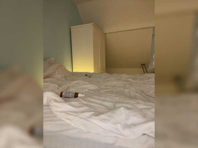 EvaAlex12's BongaCams show and profile