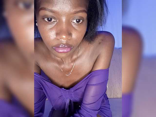 Seductivehoney2's BongaCams show and profile