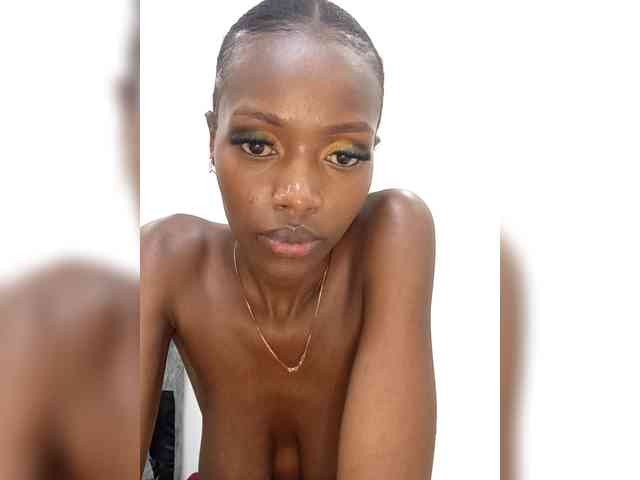 Seductivehoney2 webcam