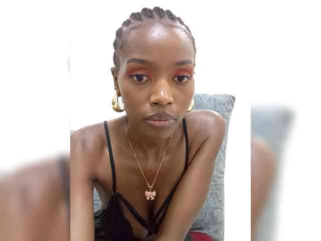 Seductivehoney2 webcam