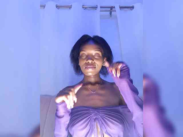 Seductivehoney2 webcam