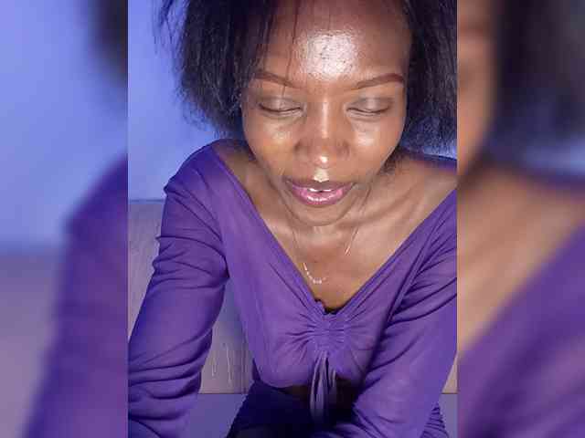 Seductivehoney2 webcam