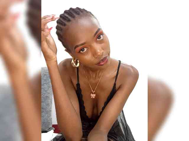 Seductivehoney2 webcam