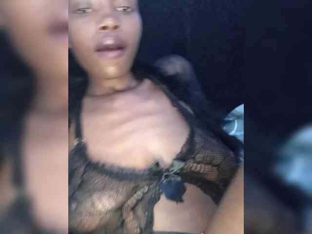 Seductivehoney2 webcam