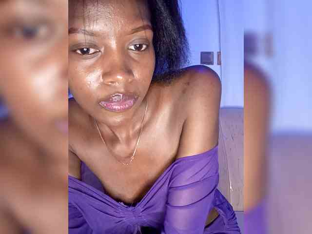 Seductivehoney2 webcam