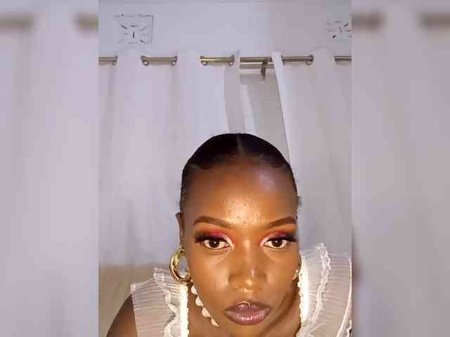 Seductivehoney2 webcam