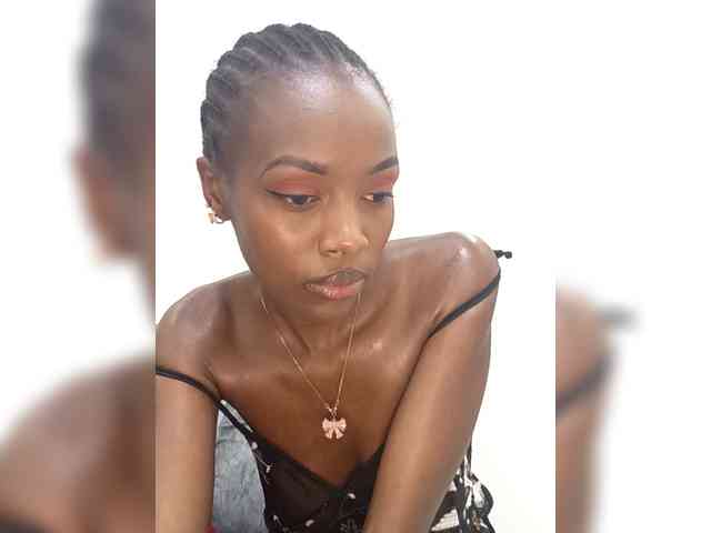 Seductivehoney2 webcam