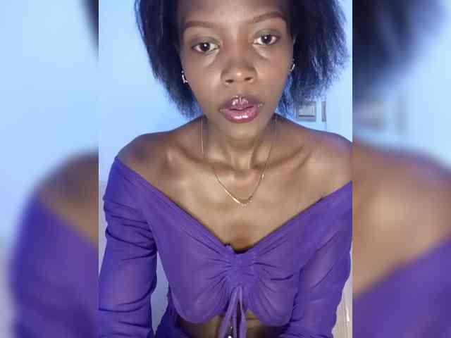 Seductivehoney2 webcam