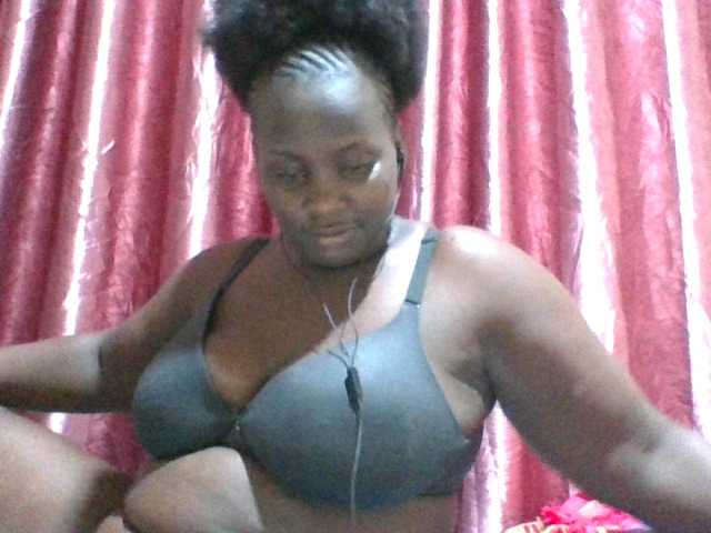 Blackbeauty001's BongaCams show and profile