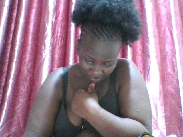 Blackbeauty001's BongaCams show and profile