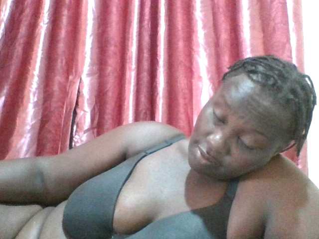 Blackbeauty001's BongaCams show and profile