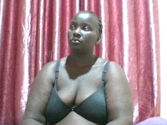 Blackbeauty001's BongaCams show and profile