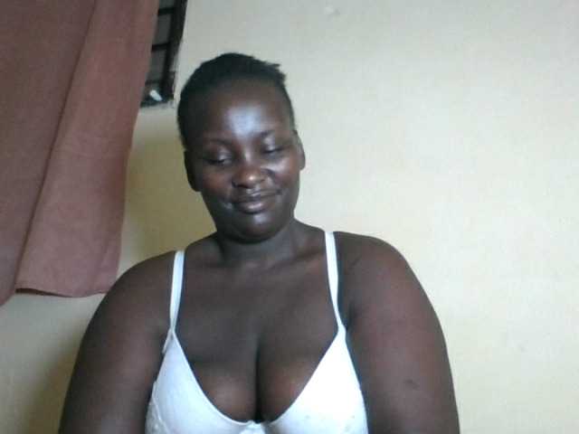 Blackbeauty001's BongaCams show and profile