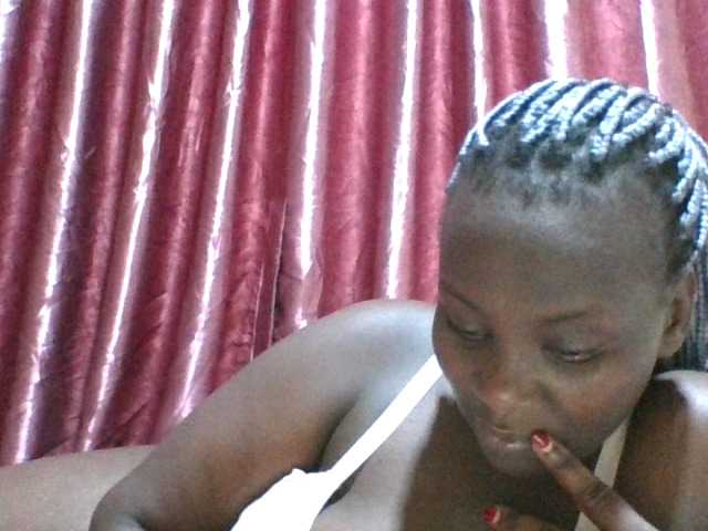 Blackbeauty001's BongaCams show and profile